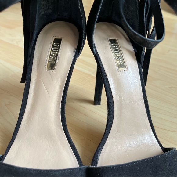 Guess Balck Fringe Leather Suede This Heels Straps Size 6.5 A - Picture 3 of 12